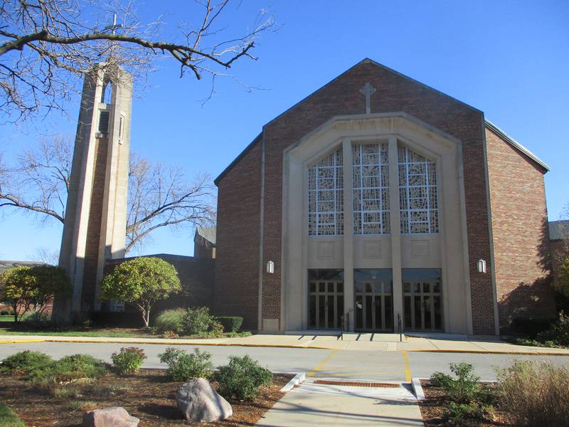 A memorial service for Rev. Vincent Capodanno and Rev. Emil Kapuan, Catholic chaplains who died during their service in war, will be held on Nov. 23 at Queen of Apostles Church in Joliet. Nov. 7, 2024