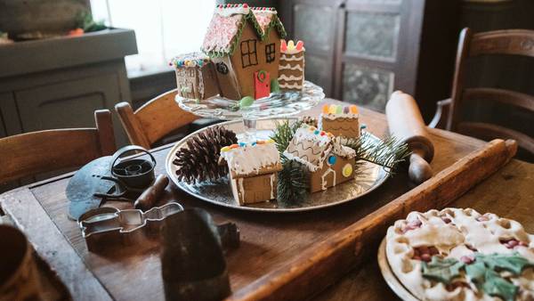 Lombard Historical Society to hold gingerbread house contest