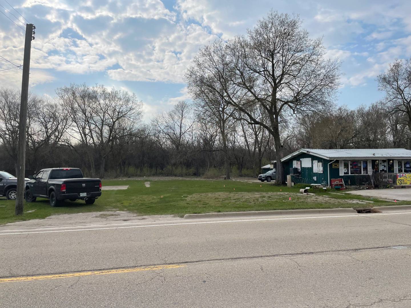 A farmers market will be placed on this vacant lot south of the Village Green House. The Utica Village Board approved, on Thursday, May 1, 2025, variances and permits for Joshua Corcoran and Mary Jo Tillman to develop the lot at 615 S. Clark St.