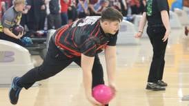 Streator, Ottawa bowlers advance; Woodland stays unbeaten in Tri-County: The Times Friday Roundup