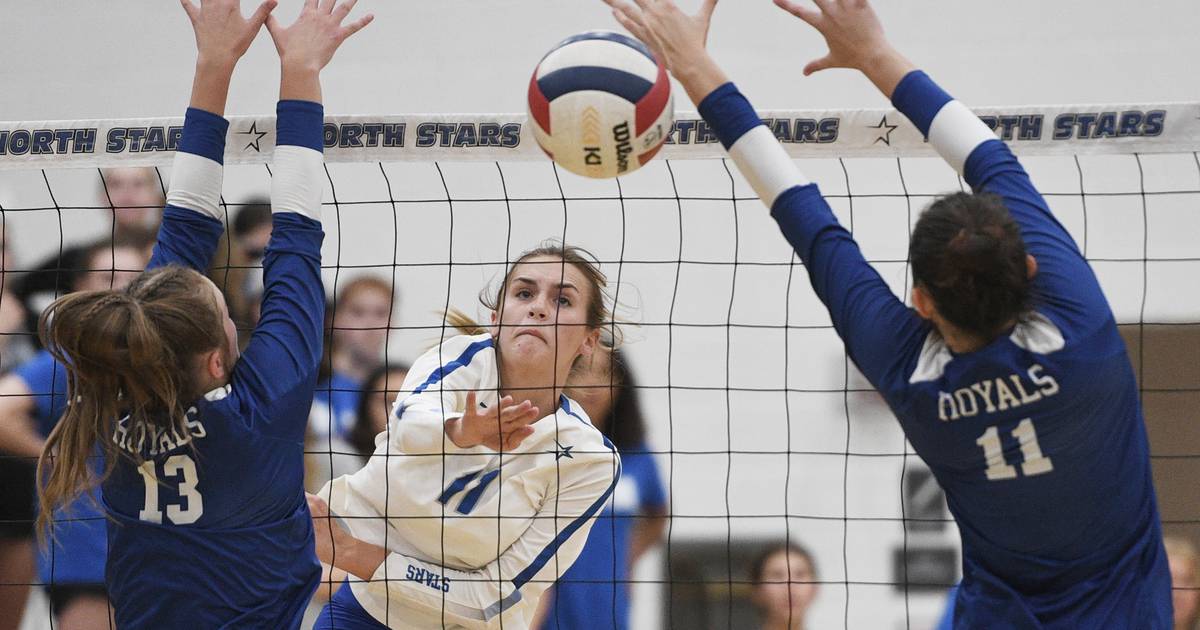 photos-st-charles-north-vs-rosary-girls-volleyball-shaw-local