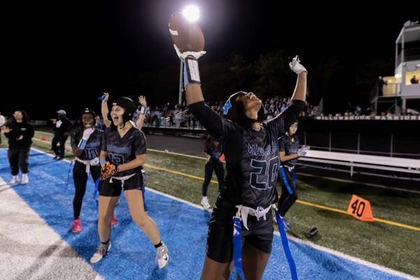 Photos: Willowbrook competes against Kenwood in IHSA Flag Football Quarterfinals