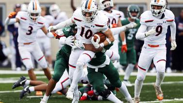 Those attending Oswego’s playoff football game urged to bring donation for Toys for Tots