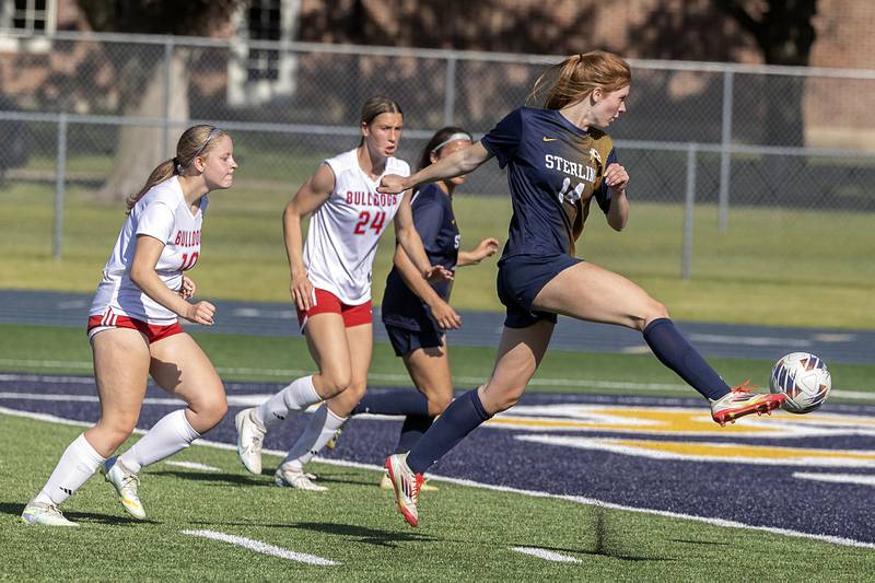 Sterling’s Delia Block makes a pass against Streator Friday, May 15, 2026, during the Class 2A regional soccer quarterfinal.