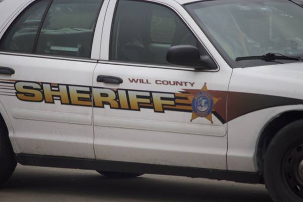 Man charged after ‘acting suspiciouly’ at Lincoln-Way East volleyball game: police
